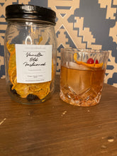 Load image into Gallery viewer, Vanilla Old Fashioned Cocktail Infusion Kit
